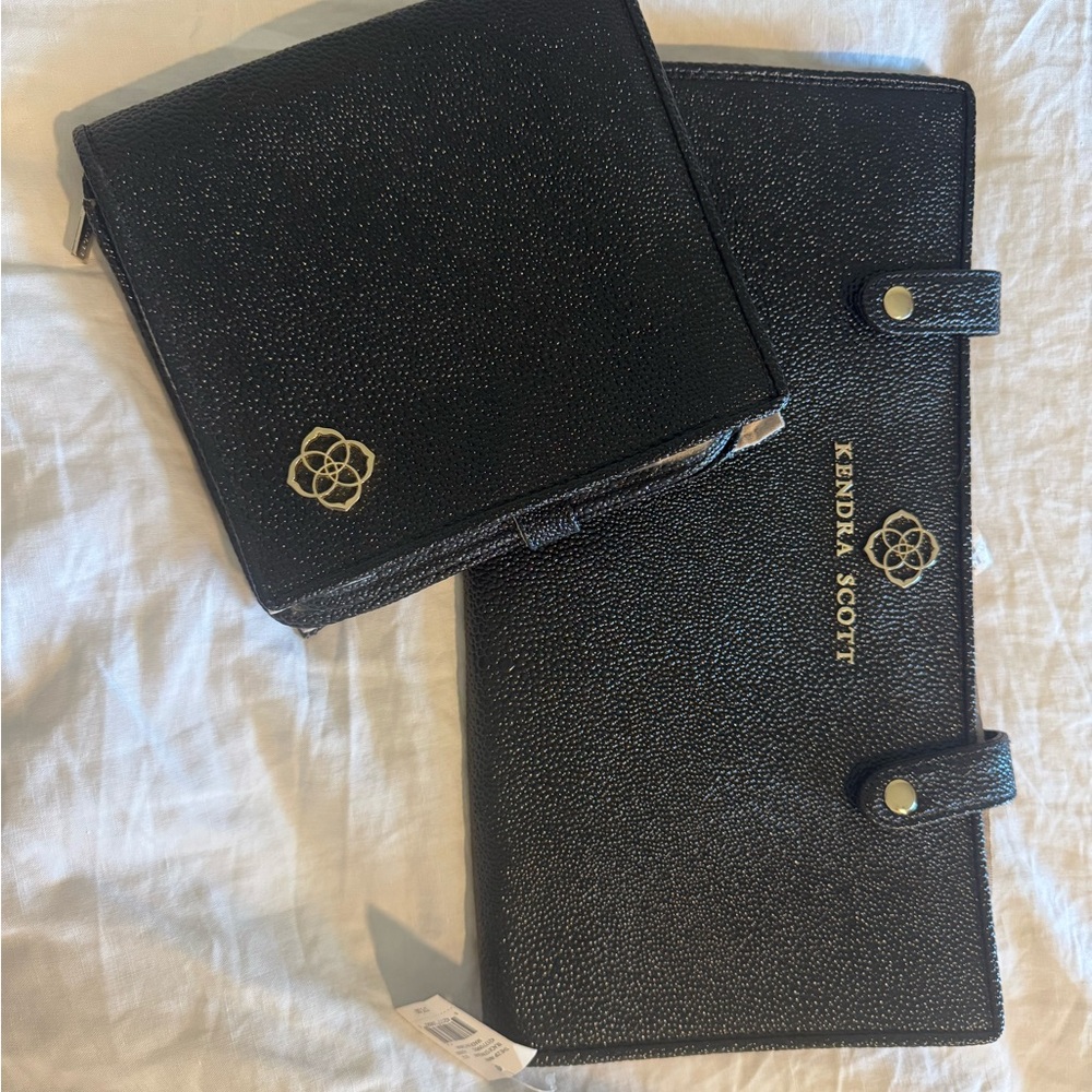 Kendra Scott jerky set travel cases